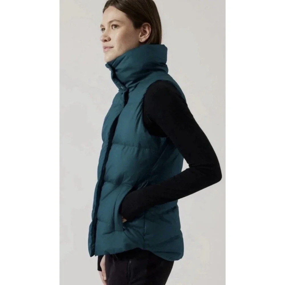 Athleta Downtown Down Puffer Vest Women’s XL Teal Full Zip - Picture 3 of 10